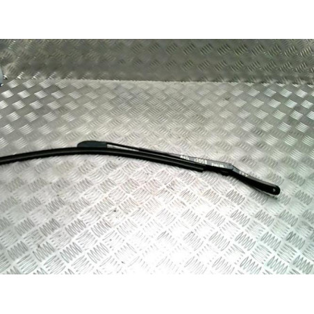 Bras essuie glace avant gauche DACIA DUSTER 1 PHASE 2 d’occasion