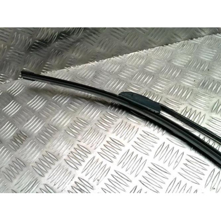Bras essuie glace avant droit DACIA DUSTER 1 PHASE 2 d’occasion