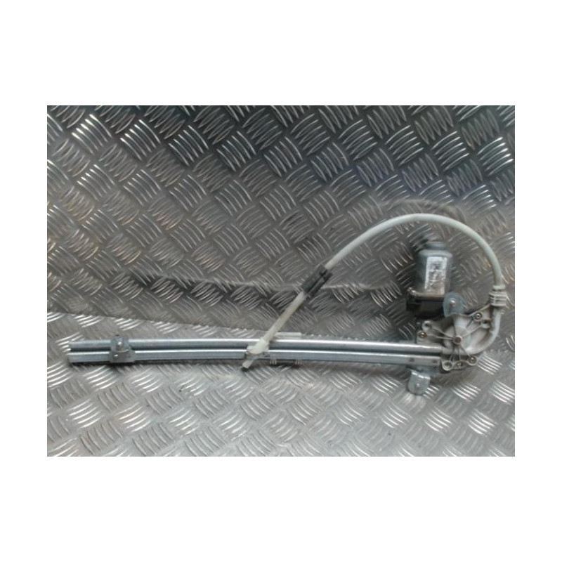 Leve vitre electrique arriere gauche RENAULT LAGUNA 2 PHASE 1 d’occasion