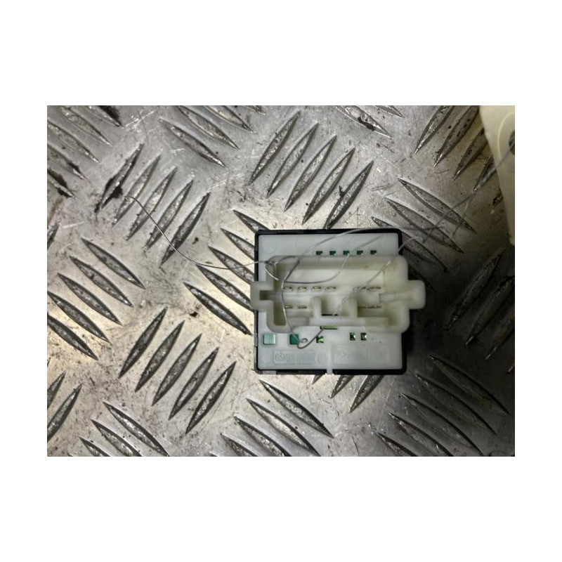 Commande retroviseurs MITSUBISHI SPACE STAR 3 PHASE 3 d’occasion