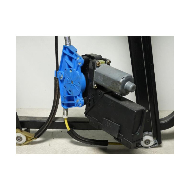 Leve vitre electrique avant droit AUDI A2 d’occasion