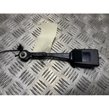 Attache ceinture avant gauche FORD PUMA 2 d’occasion