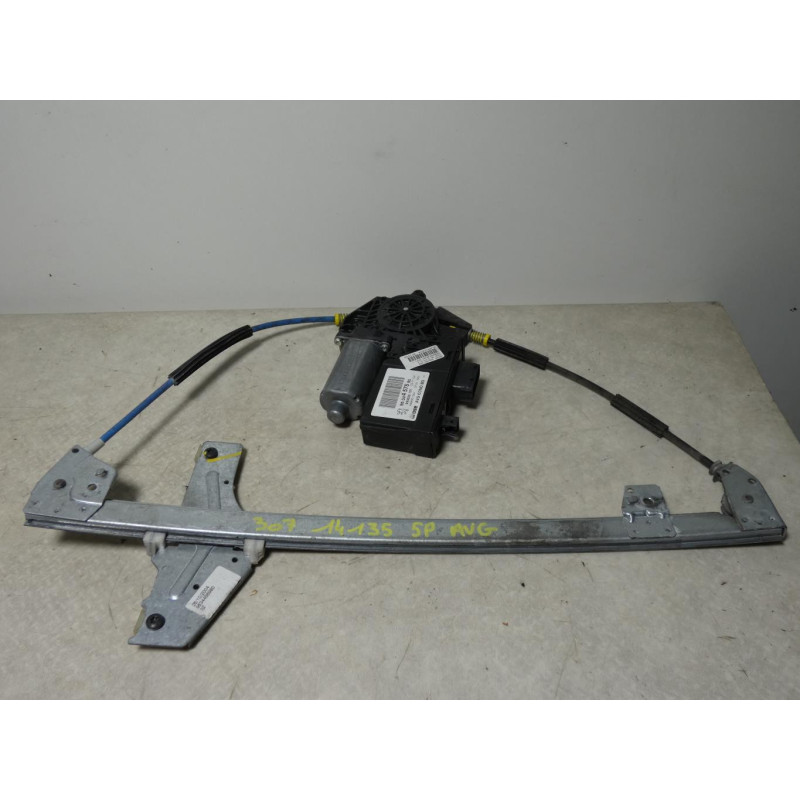 Leve vitre electrique avant gauche PEUGEOT 307 PHASE 1 d’occasion