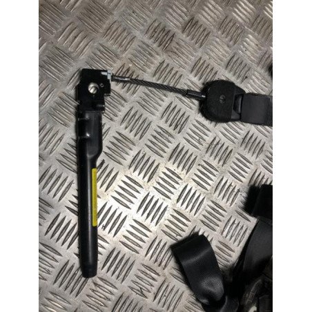 Ceinture avant droit PEUGEOT 3008 1 PHASE 1 d’occasion