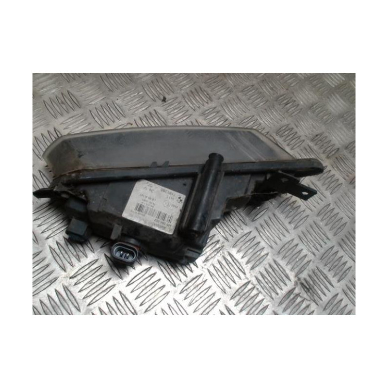 Anti brouillard droit (feux) BMW SERIE 1 E87 PHASE 1 d’occasion