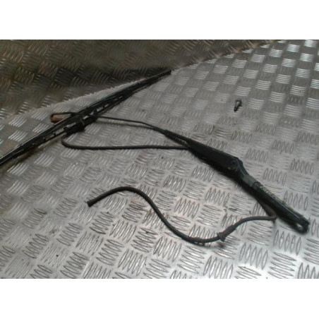 Bras essuie glace avant gauche RENAULT MASTER 2 PHASE 1 d’occasion