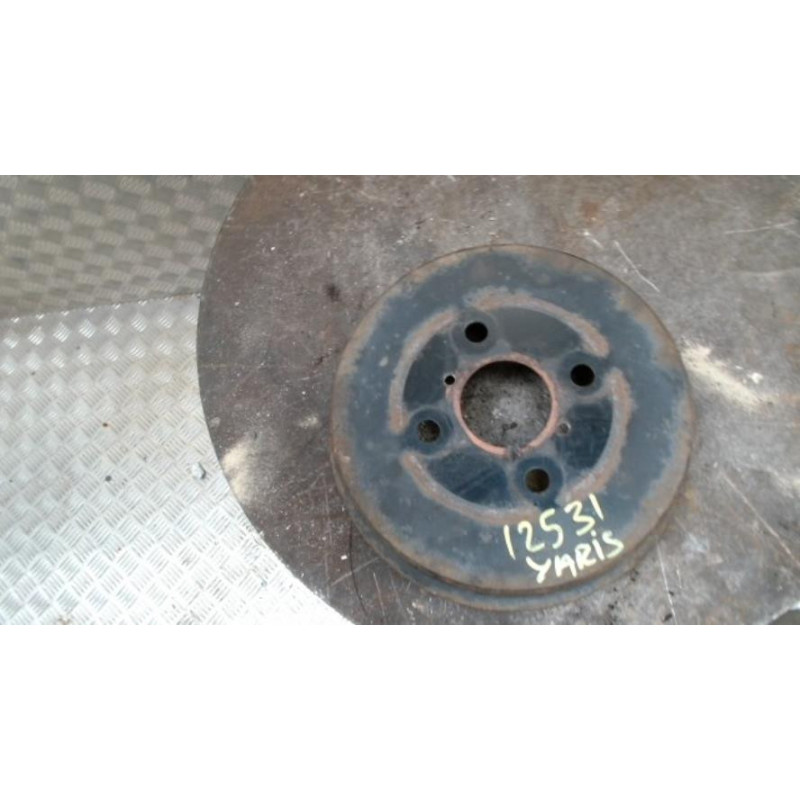 Tambour arriere gauche TOYOTA YARIS 2 PHASE 2 d’occasion
