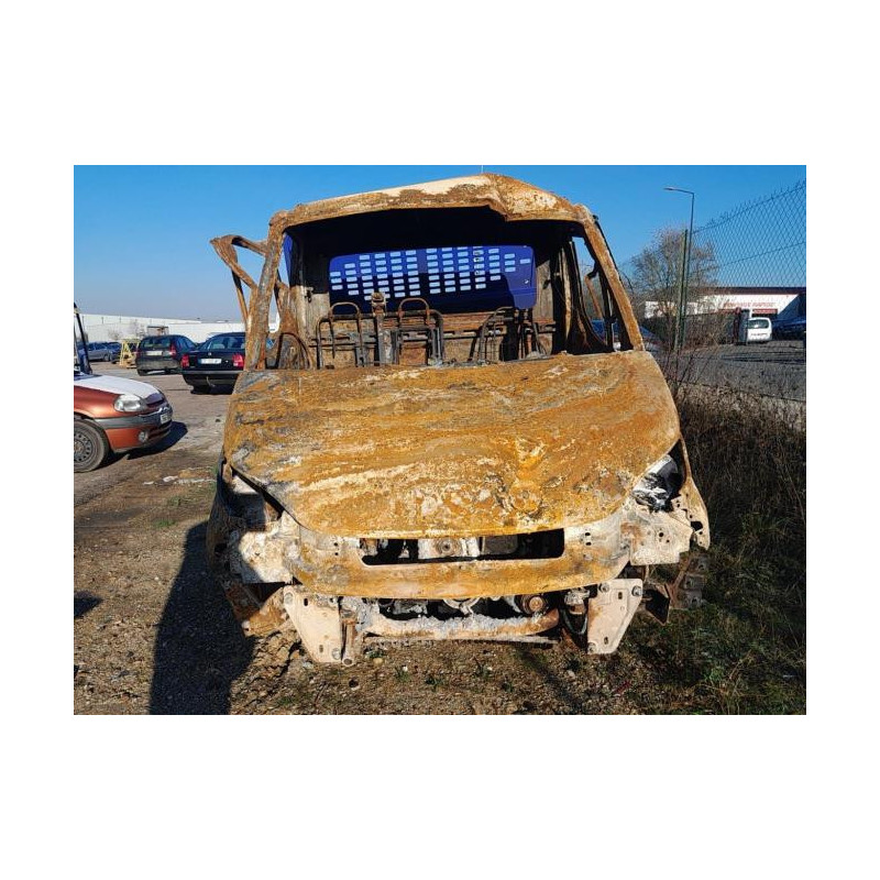 Lame de ressort avant droit IVECO DAILY 6 PHASE 1 d’occasion