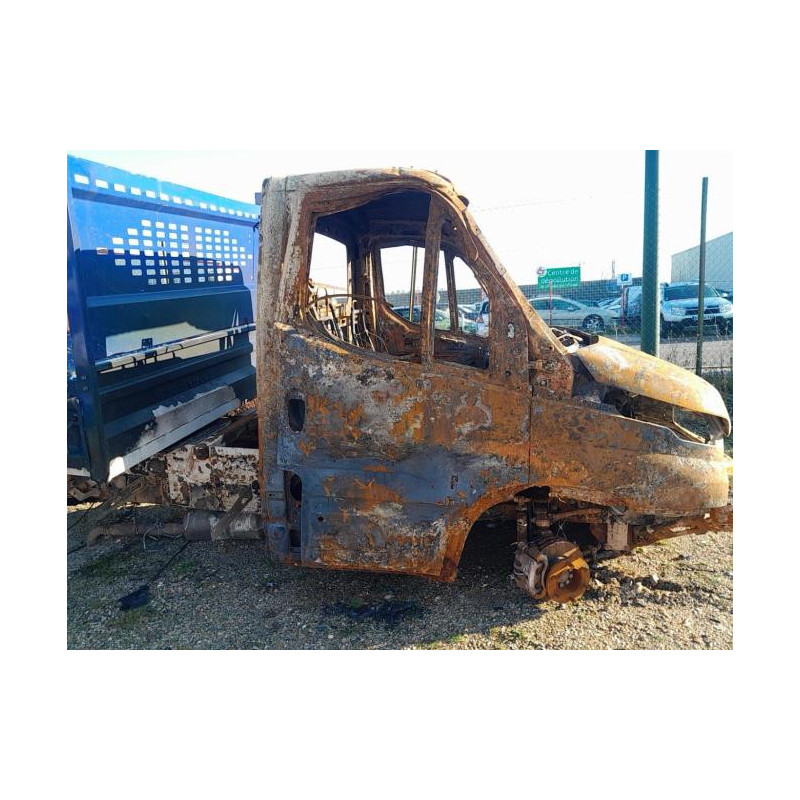 Lame de ressort arriere gauche IVECO DAILY 6 PHASE 1 d’occasion