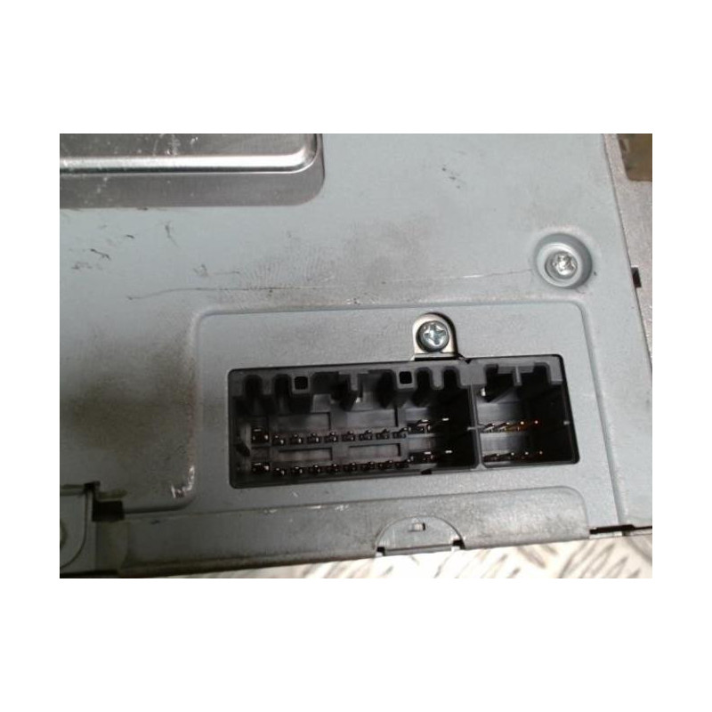 Autoradio d'origine CHRYSLER PT CRUISER PHASE 2 BREAK d’occasion