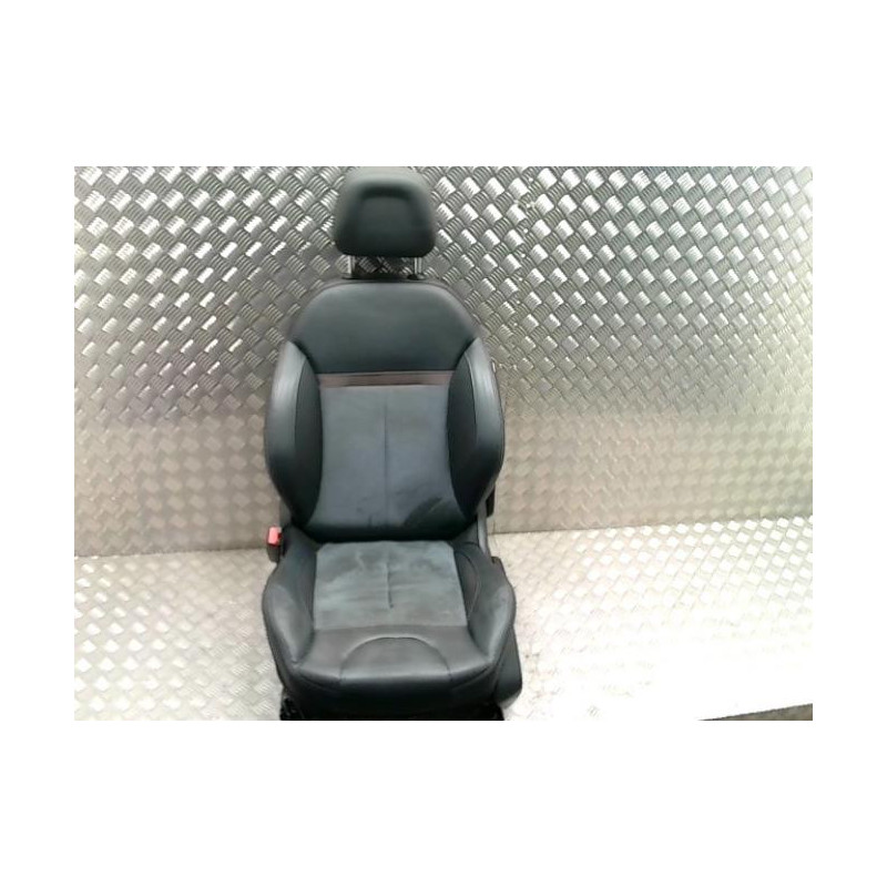 Siege avant gauche PEUGEOT 208 1 PHASE 2 d’occasion
