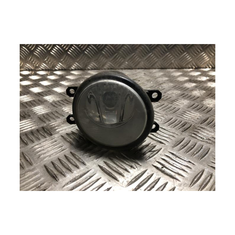 Anti brouillard droit (feux) TOYOTA YARIS 2 PHASE 1 d’occasion