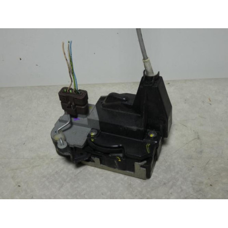 Serrure avant droit PEUGEOT 307 PHASE 2 d’occasion