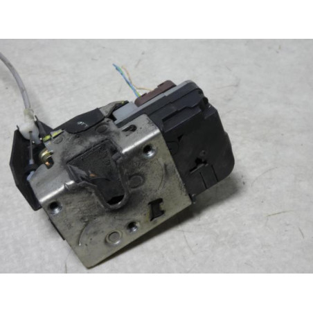 Serrure avant droit PEUGEOT 307 PHASE 2 d’occasion