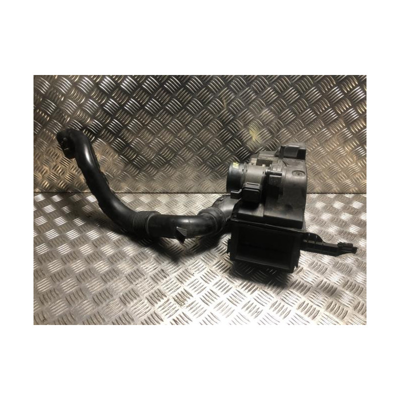 Filtre a air Renault CLIO 1.5 ENERGY DCI - 75 d’occasion