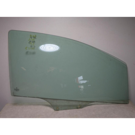 Vitre avant droit PEUGEOT 307 PHASE 2 d’occasion