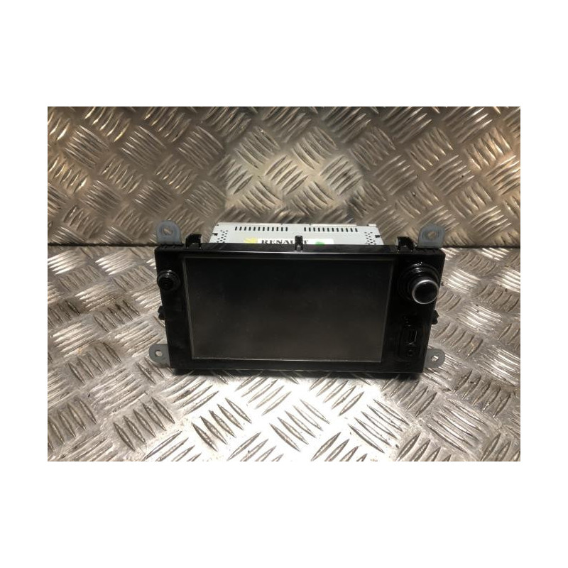 Ecran GPS Renault CLIO 1.5 ENERGY DCI - 75 d’occasion