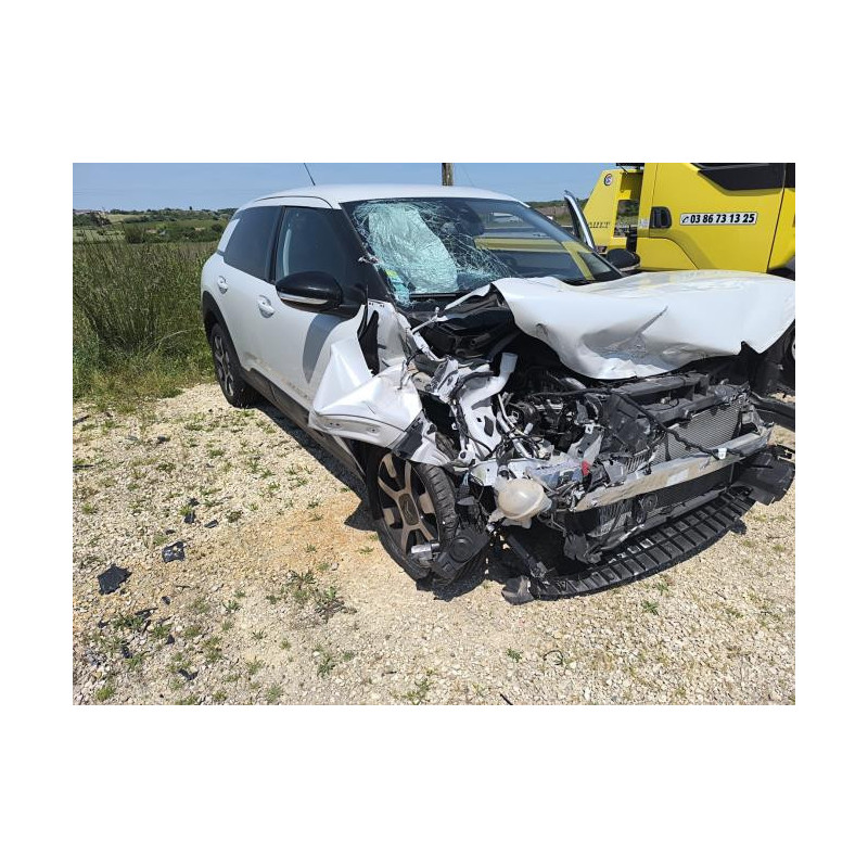 Vitre arriere droit CITROEN C4 CACTUS d’occasion