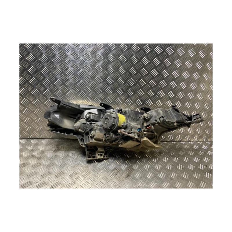 Optique avant principal gauche (feux)(phare) CITROEN C-CROSSER d’occasion