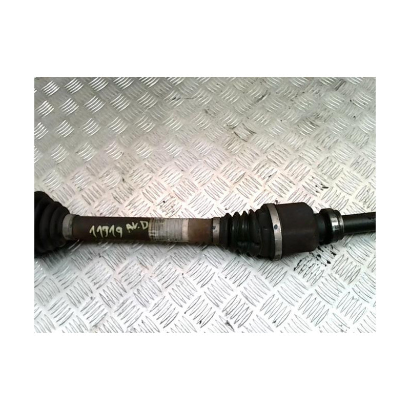 Cardan droit (transmission) PEUGEOT 207 PHASE 2 BREAK d’occasion