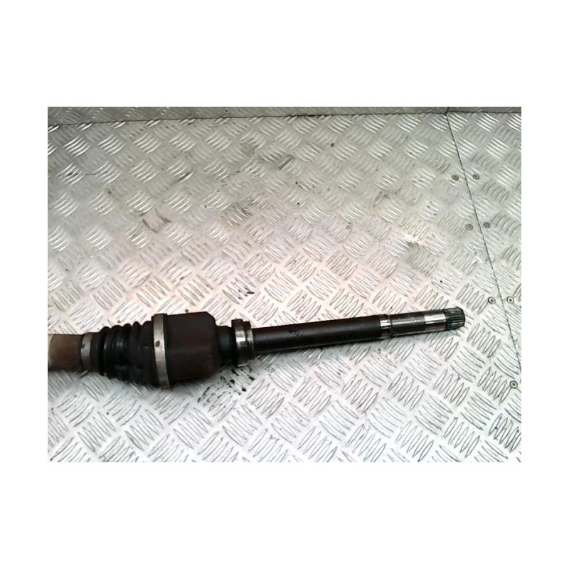 Cardan droit (transmission) PEUGEOT 207 PHASE 2 BREAK d’occasion