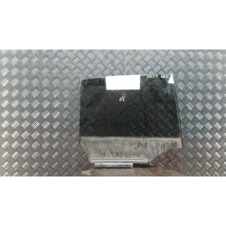 Vitre arriere droit TOYOTA URBAN CRUISER d’occasion