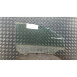 Vitre avant droit TOYOTA URBAN CRUISER d’occasion