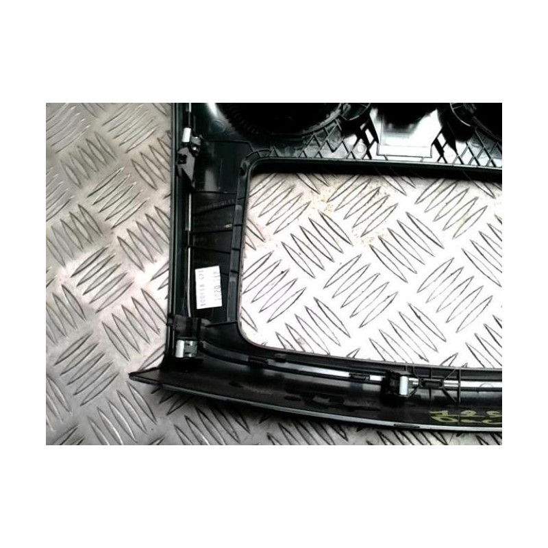 Aerateur tableau de bord DACIA SANDERO 2 PHASE 2 d’occasion