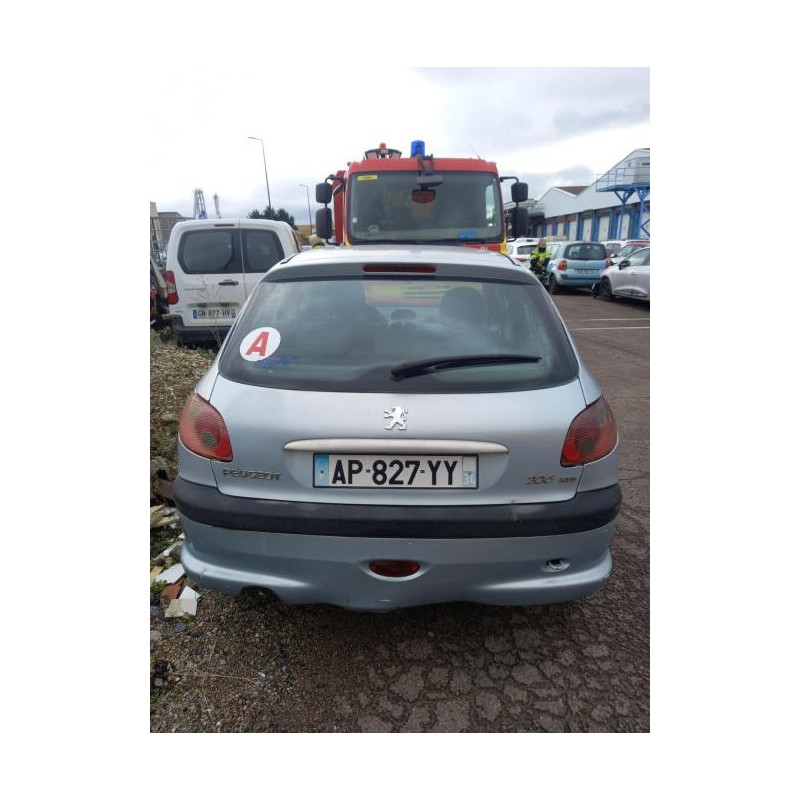 Armature avant, Masque avant PEUGEOT 206 PHASE 2 d’occasion