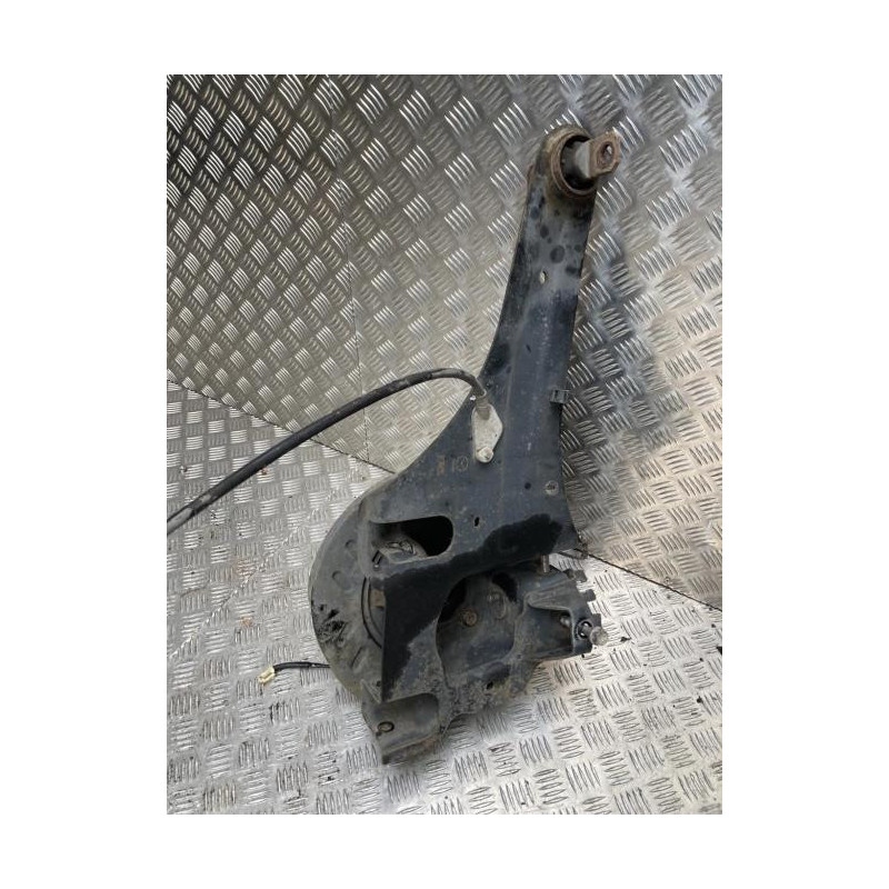 Fusee arriere droit MAZDA CX7 PHASE 2 d’occasion