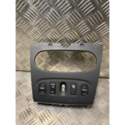 Interrupteur de leve vitre avant gauche DACIA SANDERO 2 PHASE 1 d’occasion