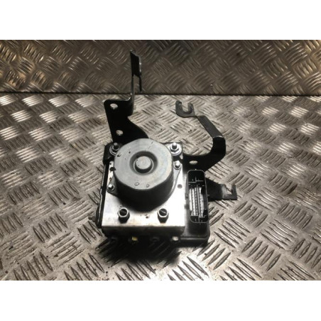 Bloc ABS (freins anti-blocage) Renault CLIO 1.5 ENERGY DCI - 75 d’occasion