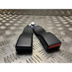 Attache ceinture arriere gauche DACIA SANDERO 2 PHASE 1 d’occasion