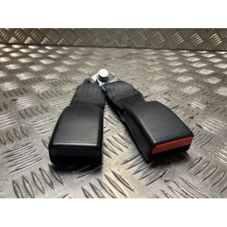 Attache ceinture arriere gauche DACIA SANDERO 2 PHASE 1 d’occasion