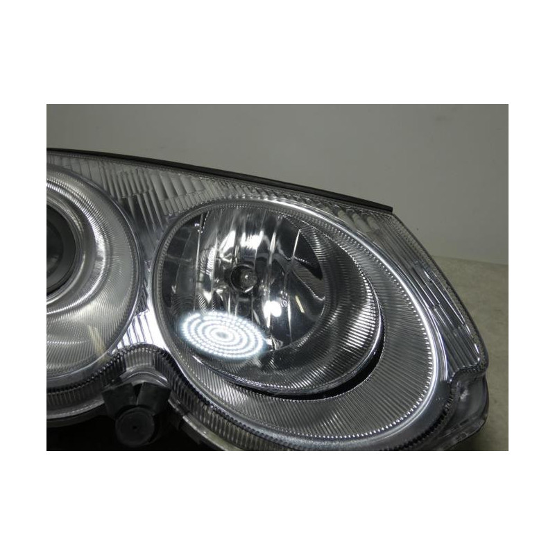 Optique avant principal droit (feux)(phare) CHRYSLER 300M d’occasion