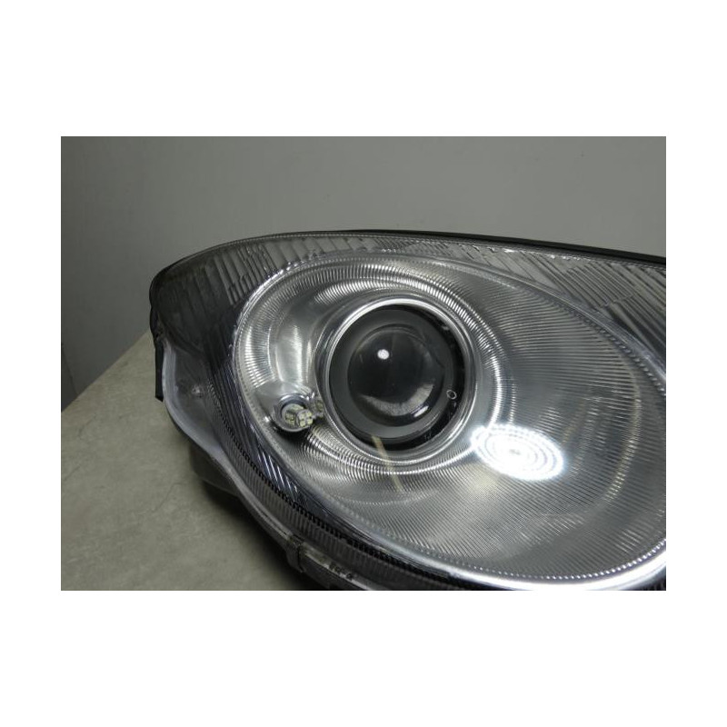 Optique avant principal droit (feux)(phare) CHRYSLER 300M d’occasion