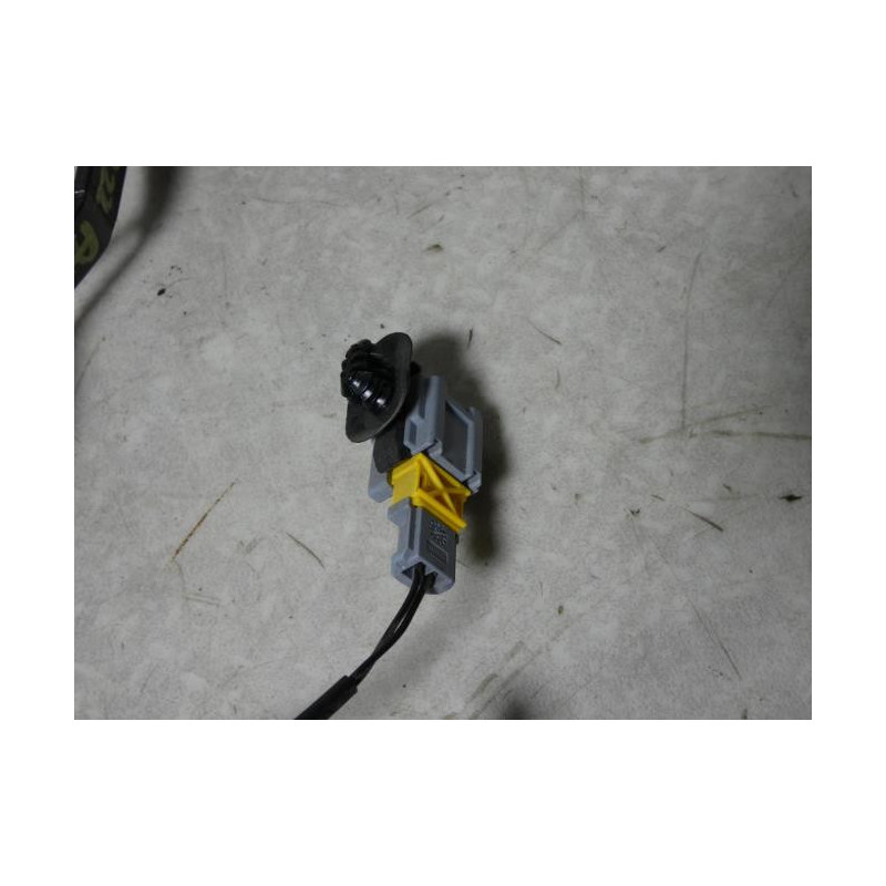 Attache ceinture avant gauche PEUGEOT 208 1 PHASE 1 d’occasion