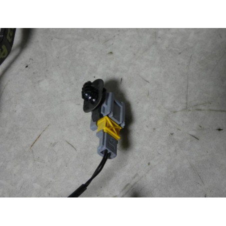 Attache ceinture avant gauche PEUGEOT 208 1 PHASE 1 d’occasion