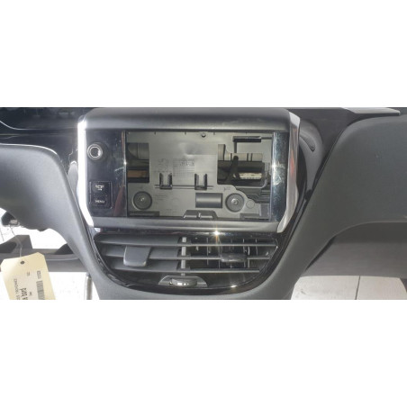 Tableau de bord PEUGEOT 208 1 PHASE 1 d’occasion