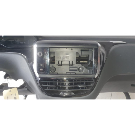 Tableau de bord PEUGEOT 208 1 PHASE 1 d’occasion