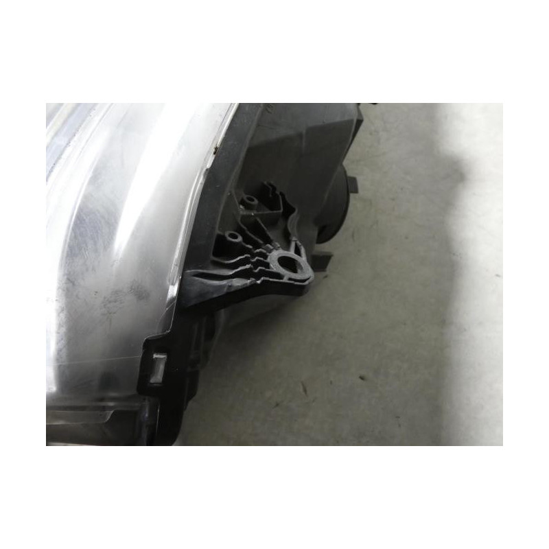 Optique avant principal droit (feux)(phare) PEUGEOT 208 1 PHASE 1 d’occasion