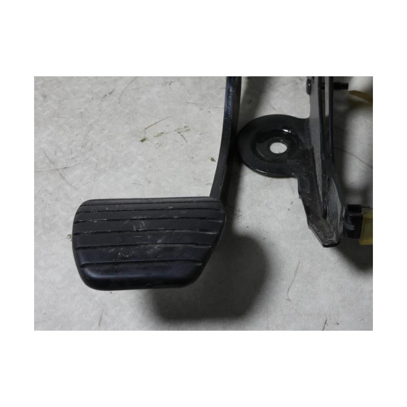 Pedale de frein RENAULT KANGOO 2 PHASE 1 d’occasion