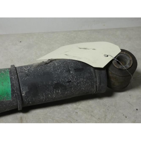 Amortisseur arriere droit RENAULT KANGOO 2 PHASE 1 d’occasion