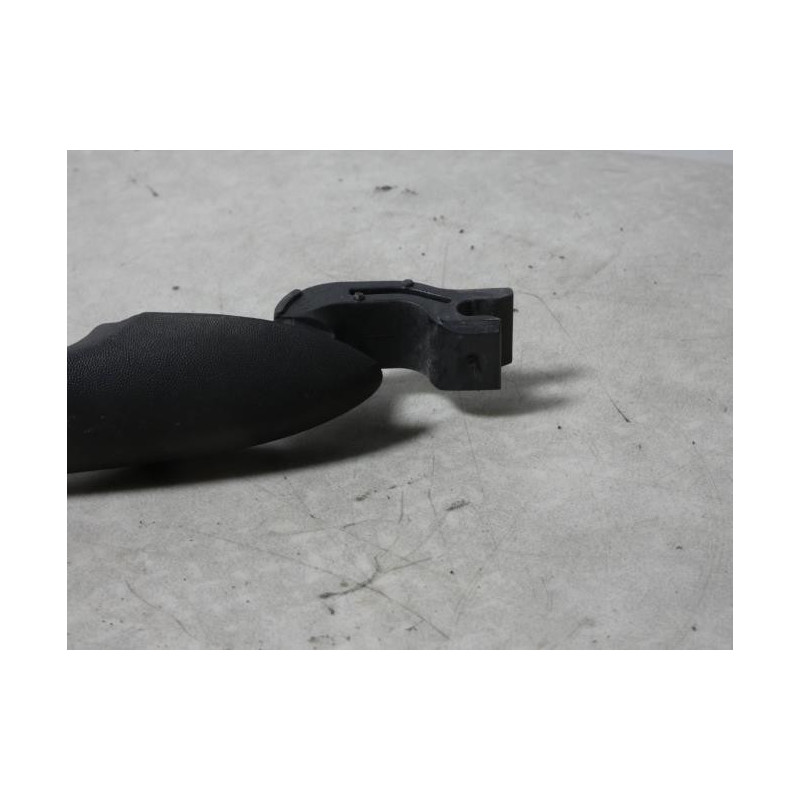 Poignee porte laterale droit RENAULT KANGOO 2 PHASE 1 d’occasion