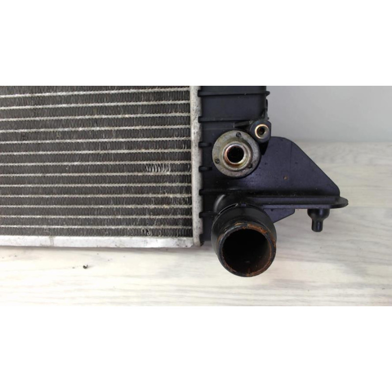 Radiateur eau AUDI A4 2 AVANT PHASE 1 BREAK d’occasion