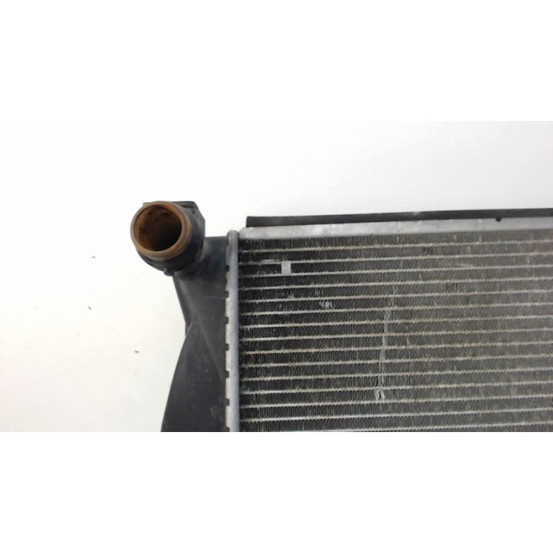 Radiateur eau AUDI A4 2 AVANT PHASE 1 BREAK d’occasion