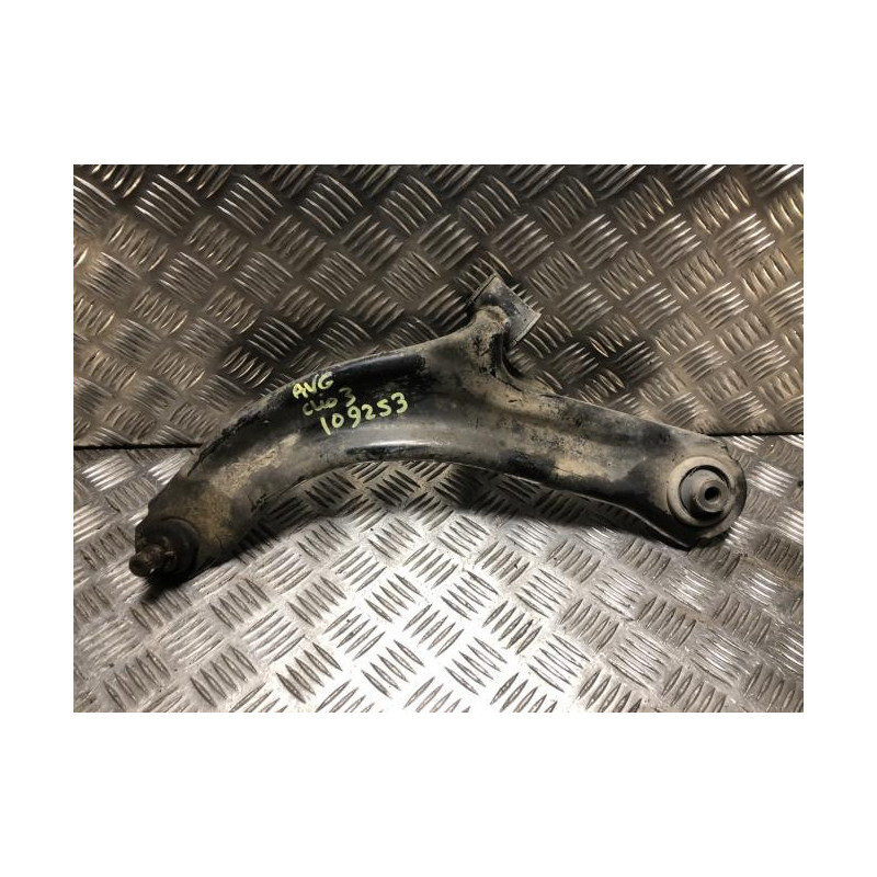 Triangle avant gauche RENAULT CLIO 3 PHASE 2 d’occasion
