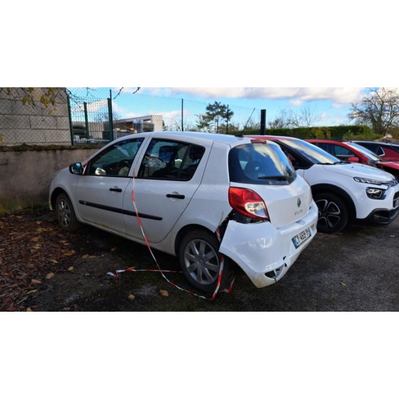 Triangle avant gauche RENAULT CLIO 3 PHASE 2 d’occasion