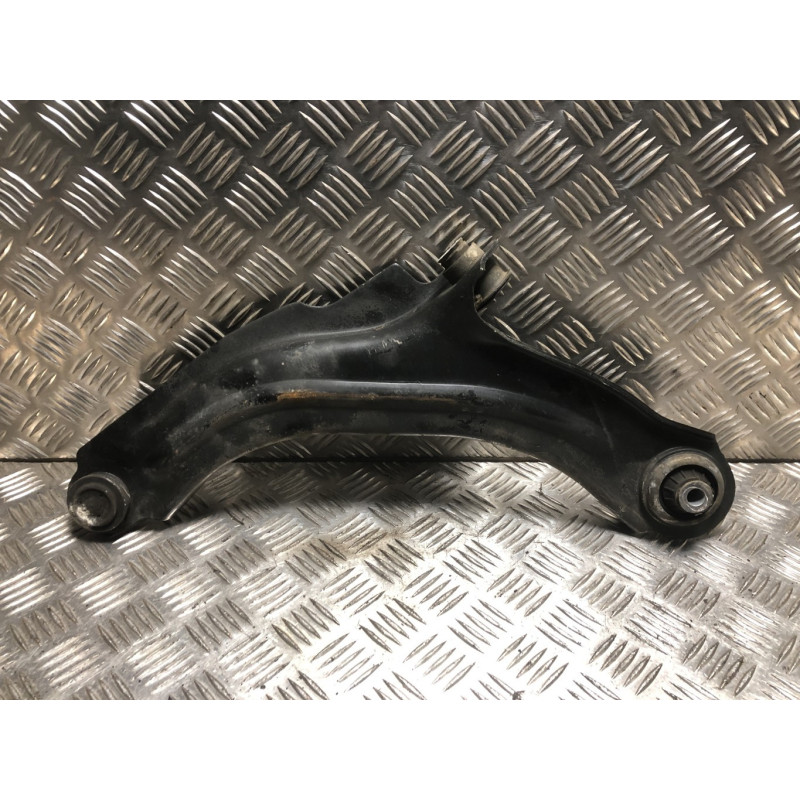 Triangle avant droit Renault CLIO 1.5 ENERGY DCI - 75 d’occasion