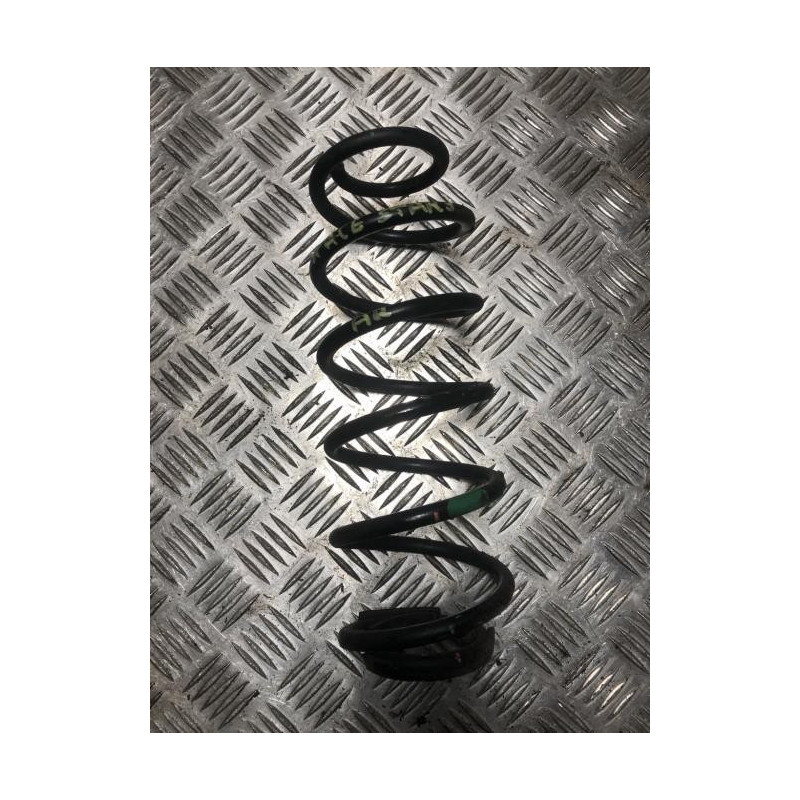 Ressort de suspension arriere MITSUBISHI SPACE STAR 3 PHASE 3 d’occasion